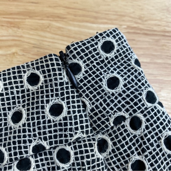 MINT High Waisted Retro A-line Midi Skirt with Circle Embroidery Size AU 10 - Picture 6 of 9